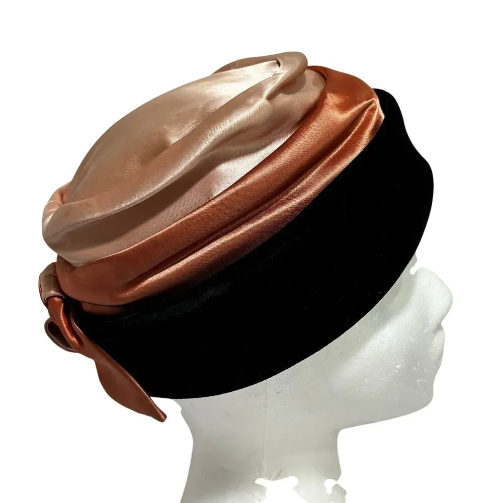 Vintage Turban Pillbox hat two toned pink blush satin & black velvet Size 22